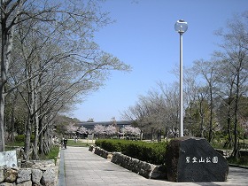 紫金山公園　北側入口