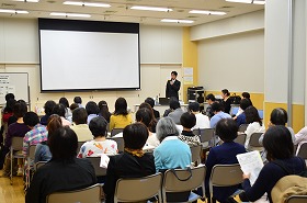 第4回　吹田市立図書館健康医療情報講座　知って安心！乳がんの検診と治療1